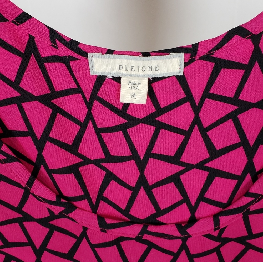 Pleione Pink Geometric Tank Top SZM - Picture 5 of 6
